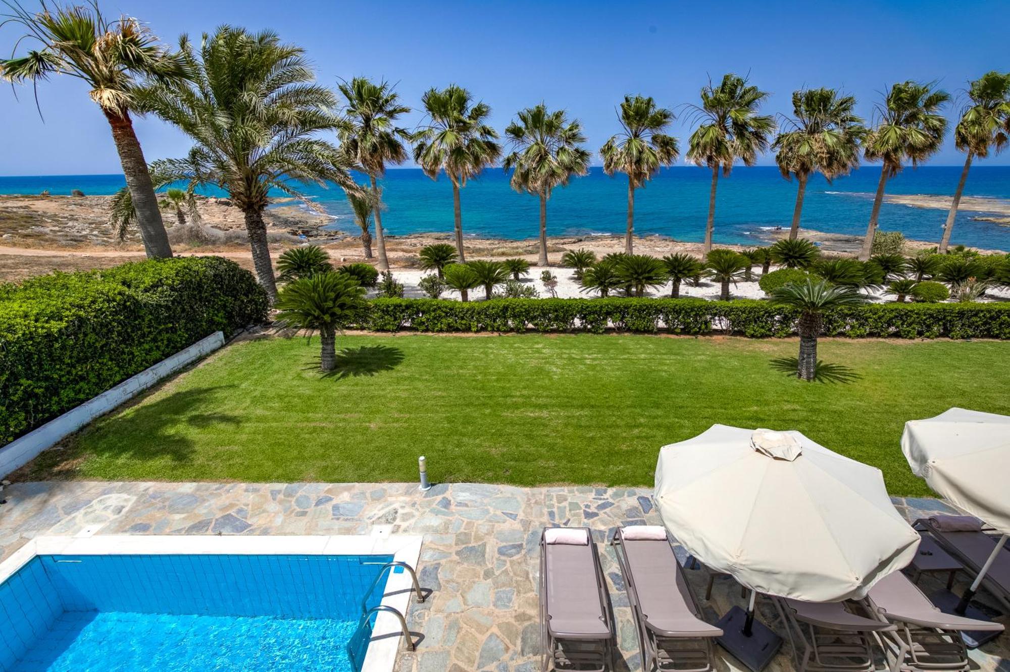 Platzia Beach Villas Pafos Exterior foto