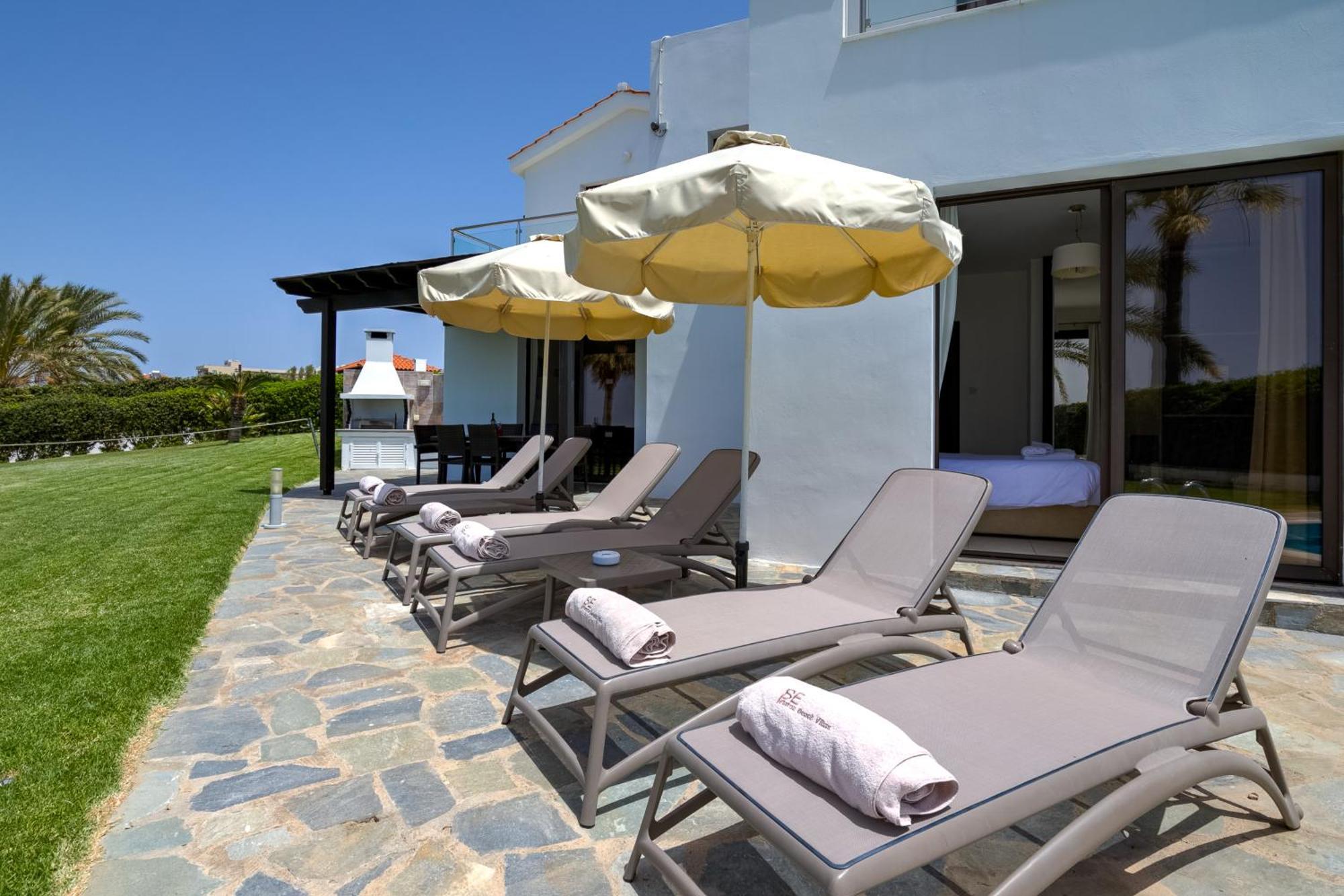 Platzia Beach Villas Pafos Exterior foto